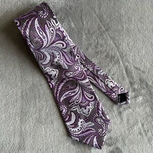Massimo Ferre purple paisley silky100% handmade ties